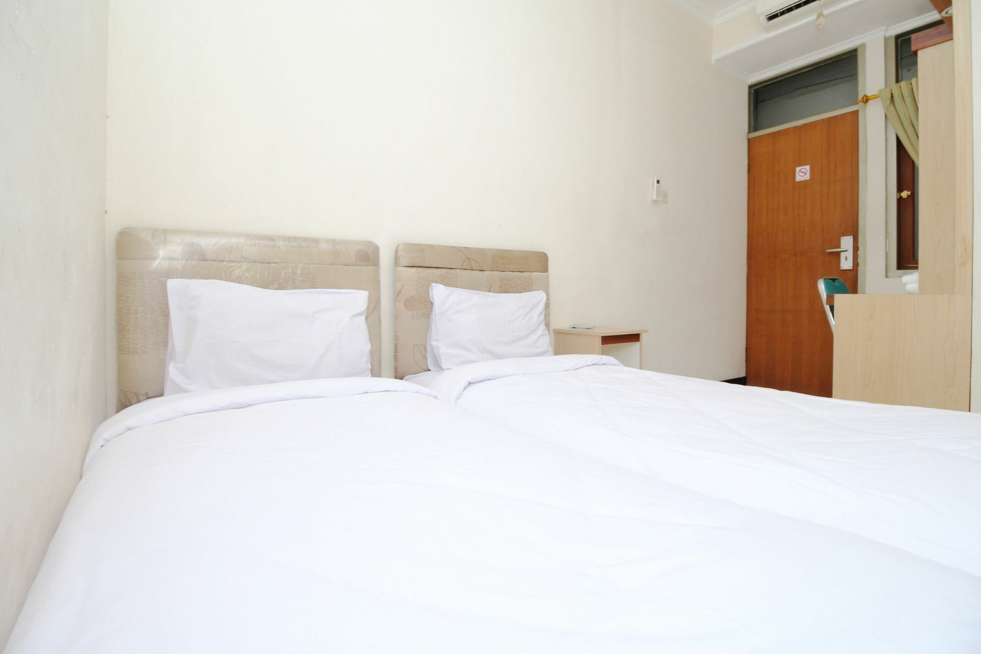 Hotel Myzone Homtel Semarang Exterior foto