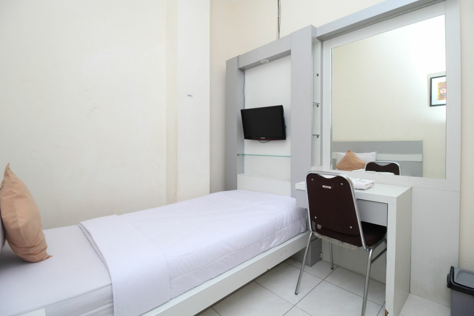 Hotel Myzone Homtel Semarang Exterior foto
